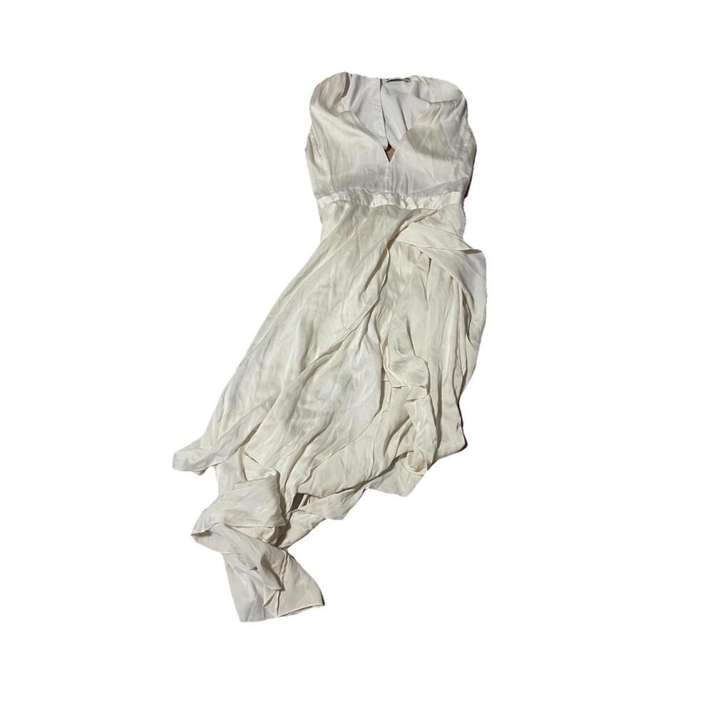 Alice‎ + Olivia Long Dress Satin Size 4 Cream Button Missing H85